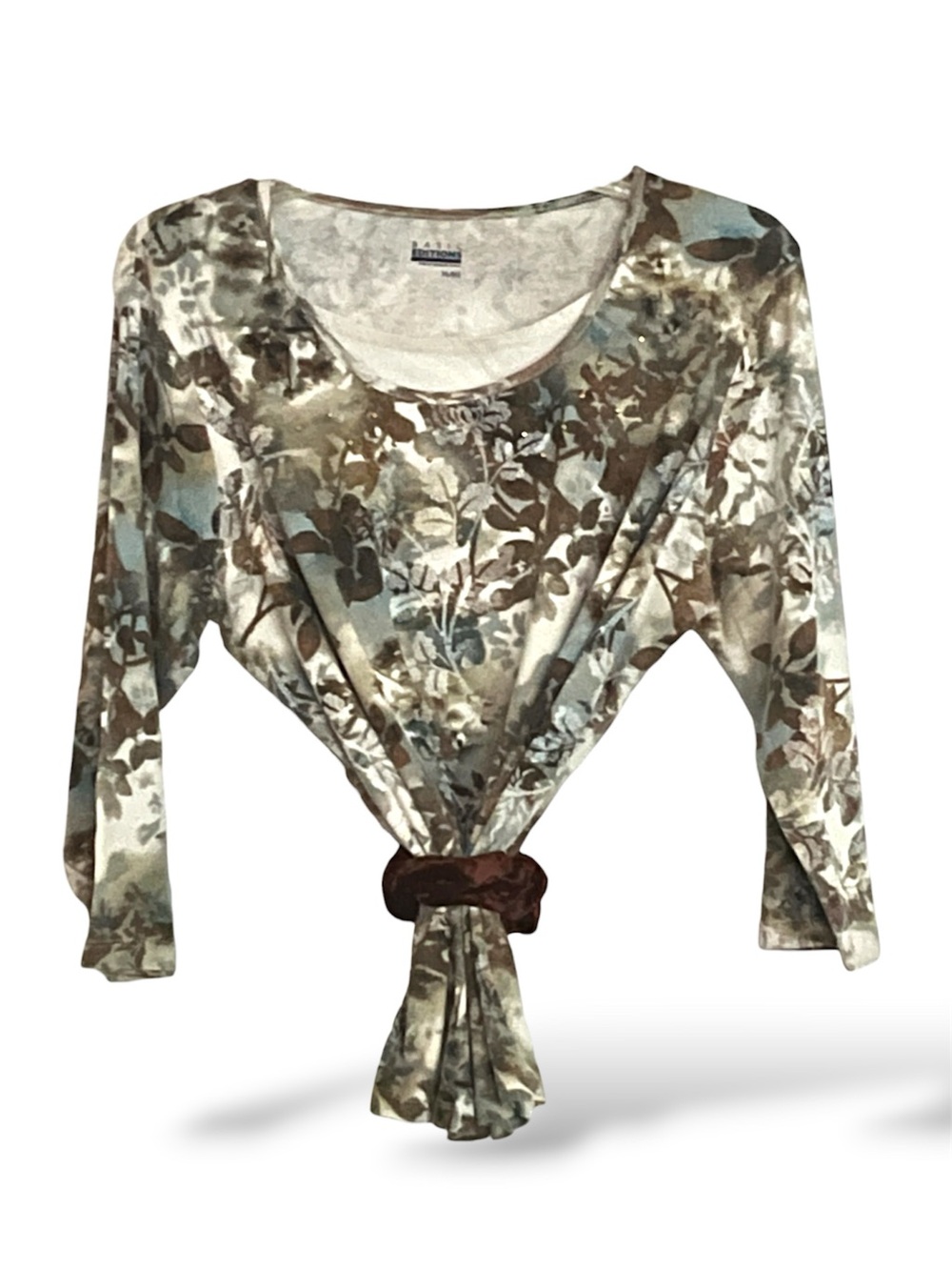 Coffee Window-Shopping Brunch w the Girls Neutral Multicolored Muted Floral Top